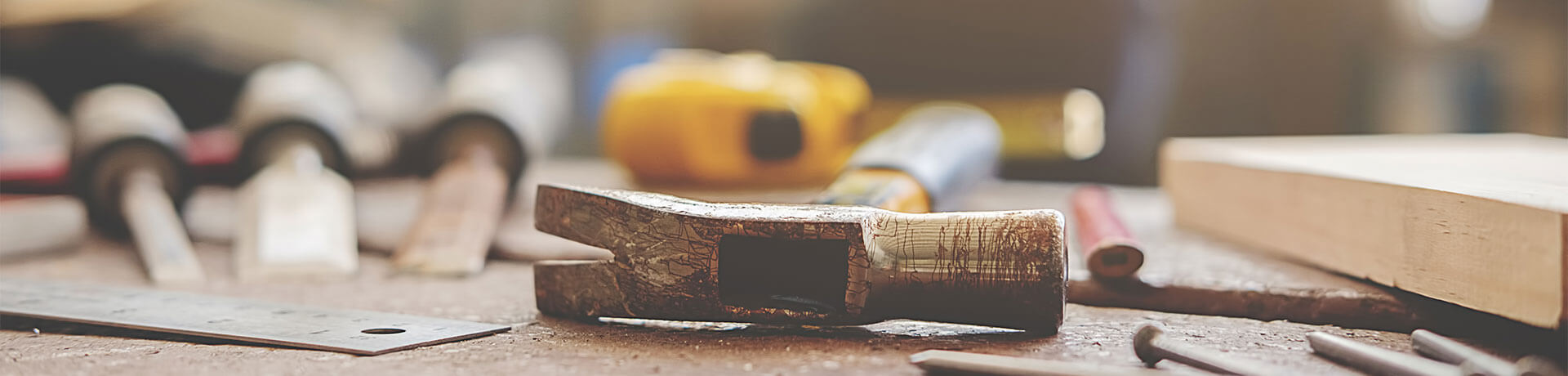 Werkzeuge für handwerk in Haus und Garten von Handwerker Hilfe Hamburg